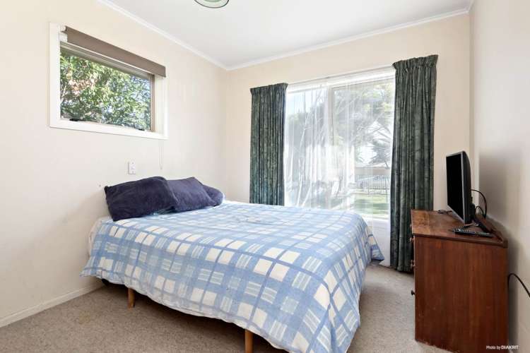 17 Valley Road Waiuku_11