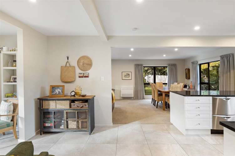 77 Oregon Drive Kelvin Heights_12