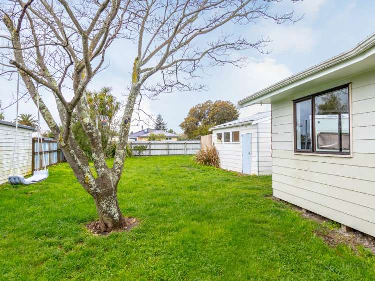 13 Lincoln Road Carterton_10