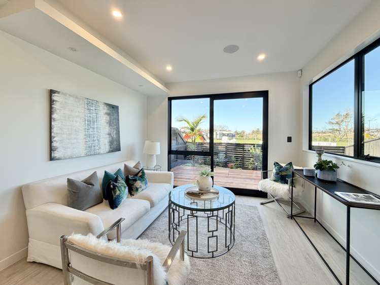 2/73 Te Taruna Drive_5