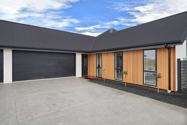 12 Valour Drive Rangiora_1