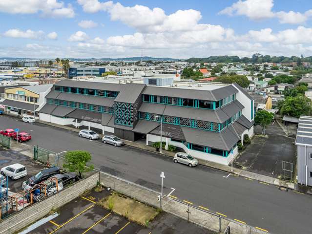 Available Now - Affordable Otahuhu Office