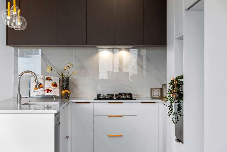 70, 80 & 8 Marendellas Drive Bucklands Beach_7