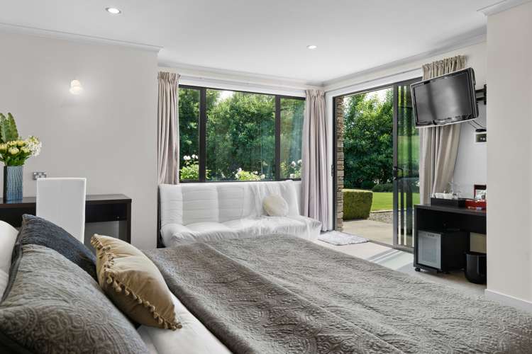 4 Monteith Road Albert Town_16