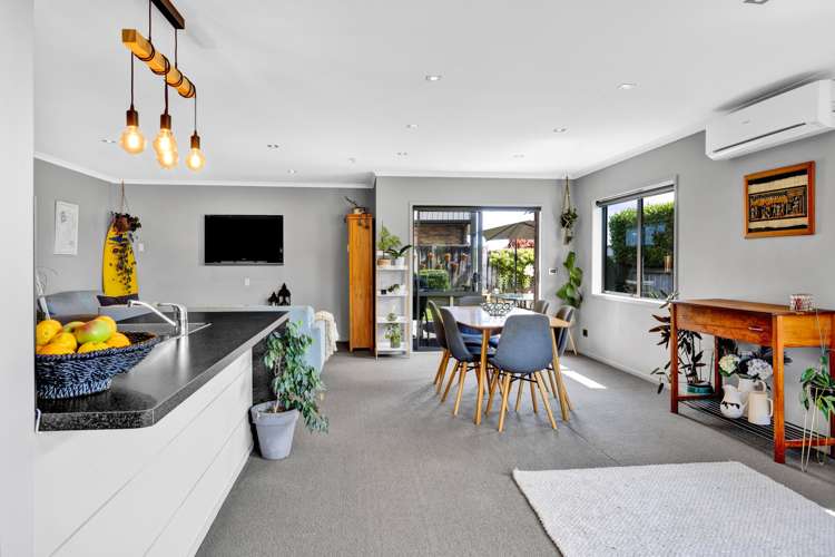 3 Estate Grove Inglewood_6