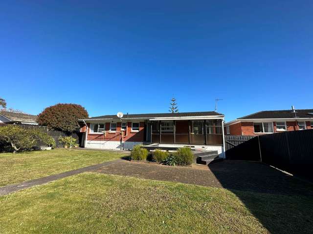 81 Woolfield Road Papatoetoe_3