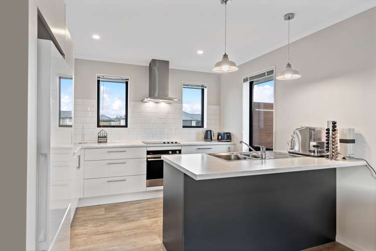 98 Branthwaite Drive Rolleston_3