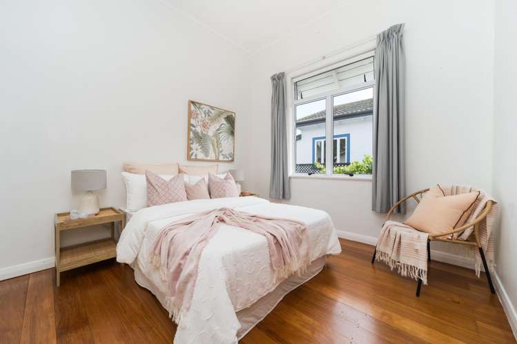 8 Frederick Street Terrace End_15