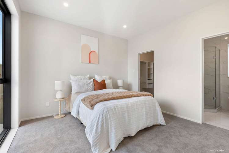 2/7 Vienna Place Birkenhead_12