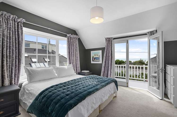 74 Esplanade Sumner_11