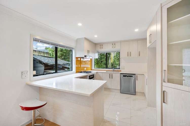 2/32a Blockhouse Bay Road Avondale_16