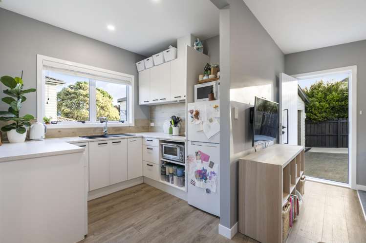 2/21 Gosford Drive Botany Downs_27