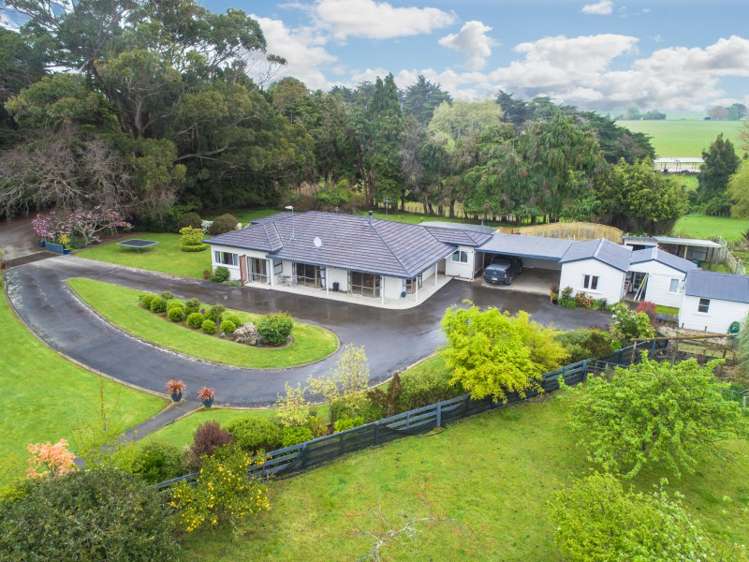 181 Short Road Halcombe_0
