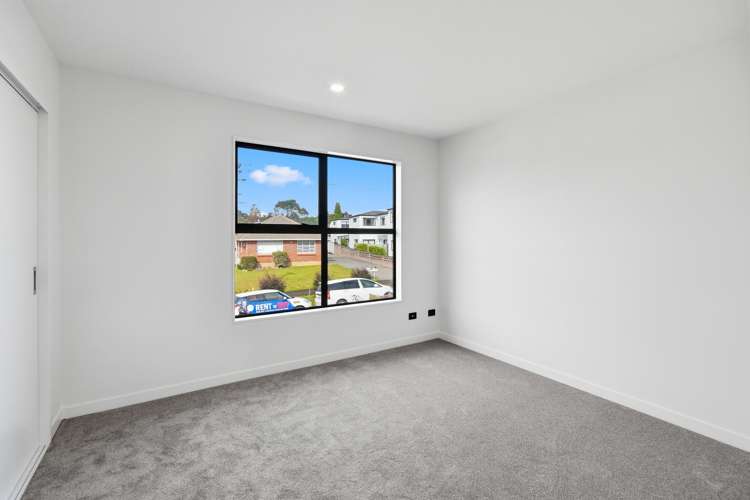 16 Geneva Place Blockhouse Bay_14