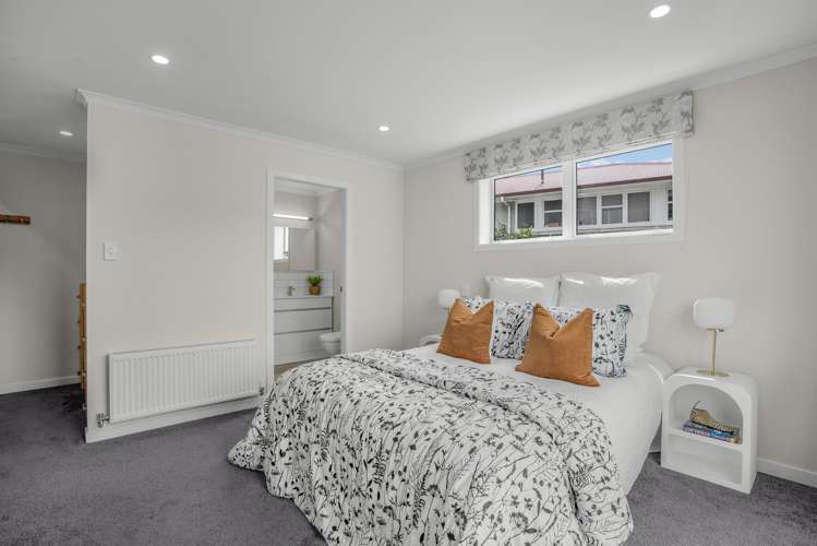 184 Dowse Drive Maungaraki_15