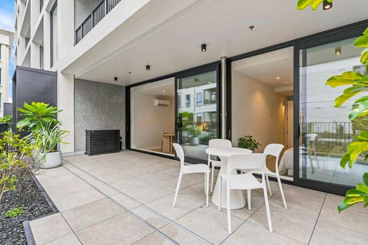 81 Carlton Gore Road Newmarket_10