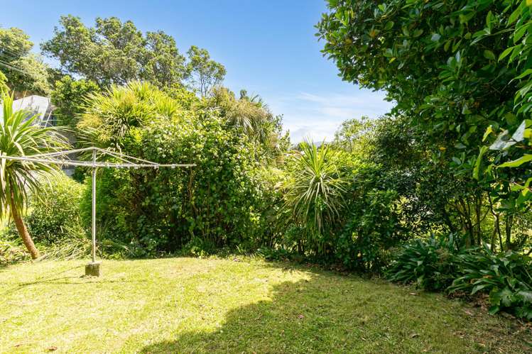 32 Volga Street Island Bay_17