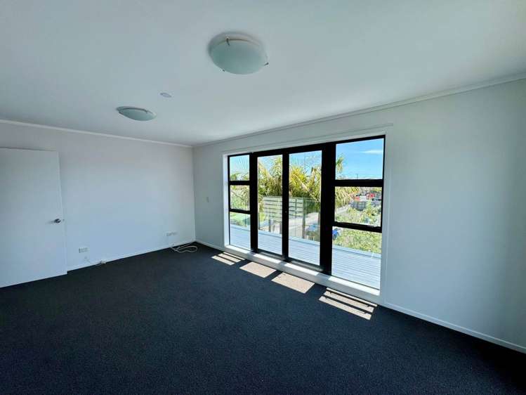 1/38 Wakelin Road Beachlands_10