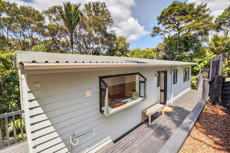 68 Waiheke Road_4