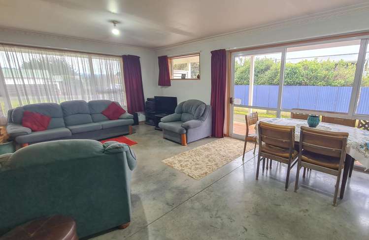 27 John Street Riverton_5