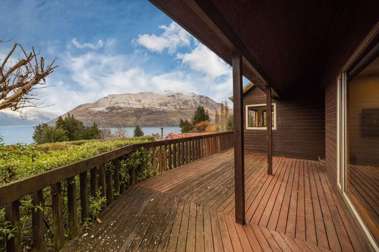 4 Moss Lane Sunshine Bay_18