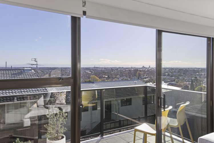 1/53 Parklands Drive Huntsbury_5