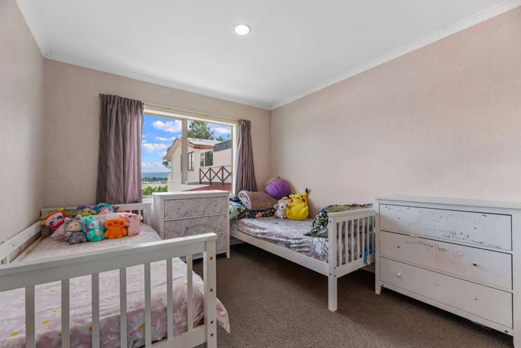 8A The Drive Brookfield_12