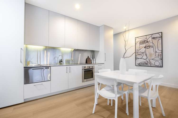 3b/12 Fisher-Point Drive Auckland Central_10