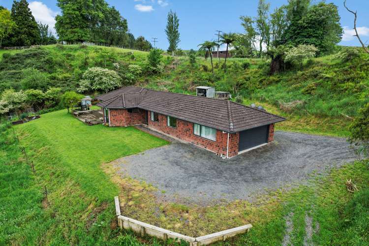 363 Limeworks Loop Road Te Pahu_35