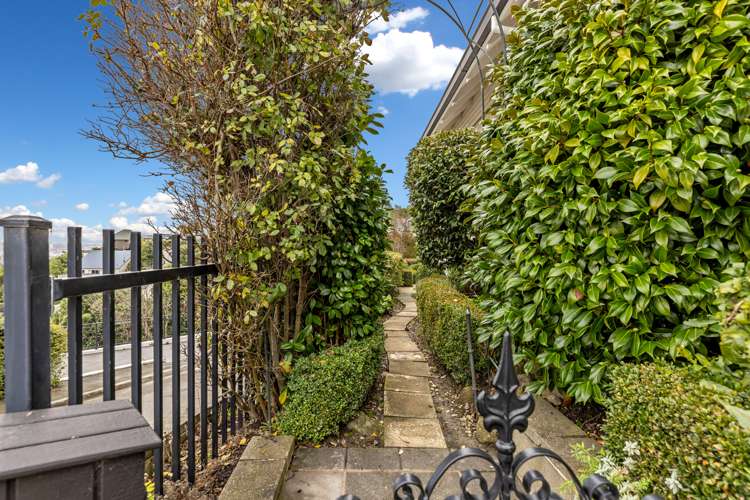 1/27 Lookaway Place Huntsbury_15