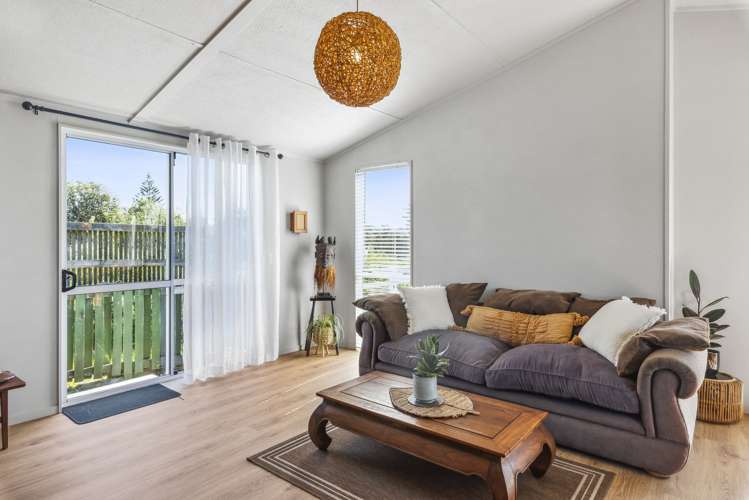 42 Rodney Avenue Te Horo Beach_4