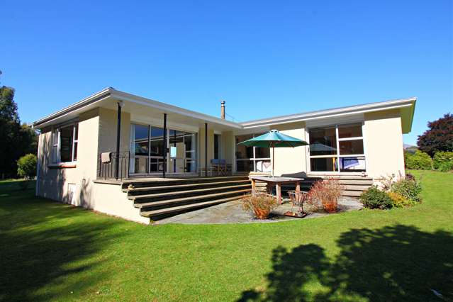 691 Gillespie Road Manapouri_4