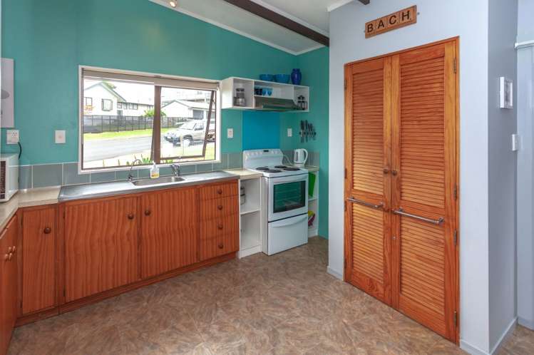 325 The Drive Whangamata_4