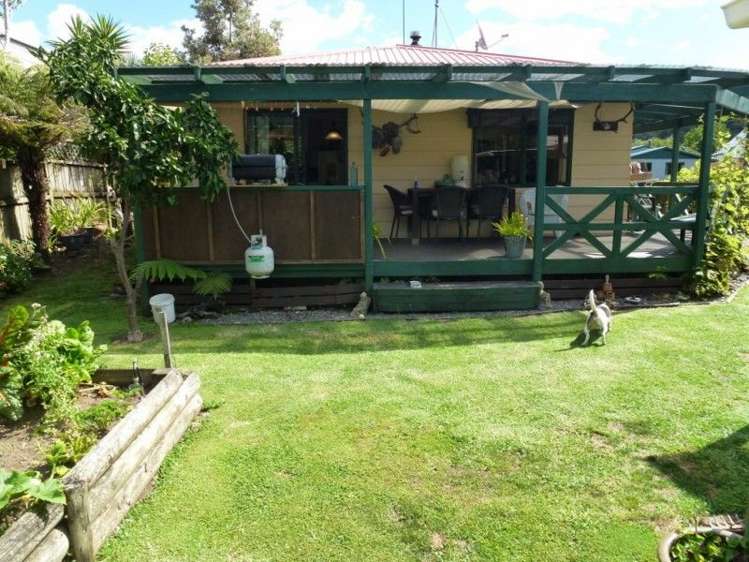 103 Ngati Pu Place Whangamata_11
