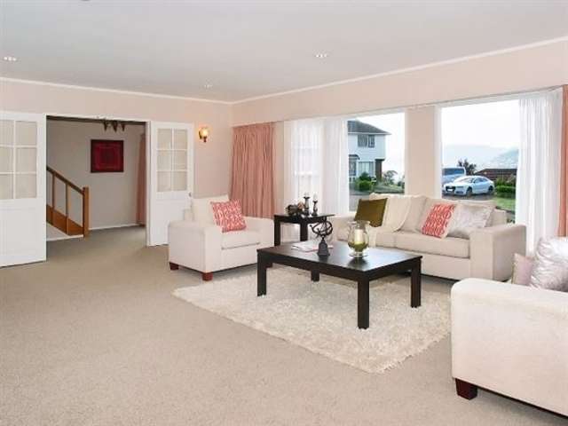 6 Saint Hildas Glade Tawa_3