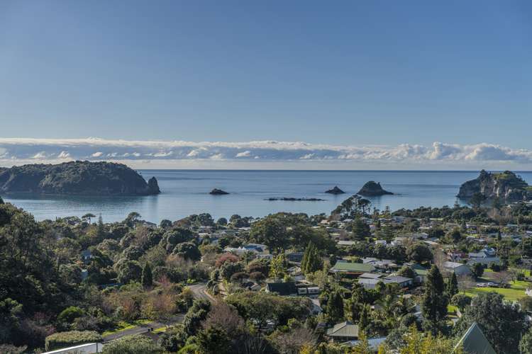 10 Patricia Place Hahei_14