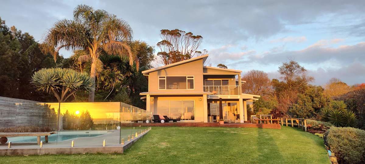 265 Walker Road East_0