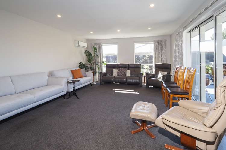 52 Braebrook Drive Netherby_5