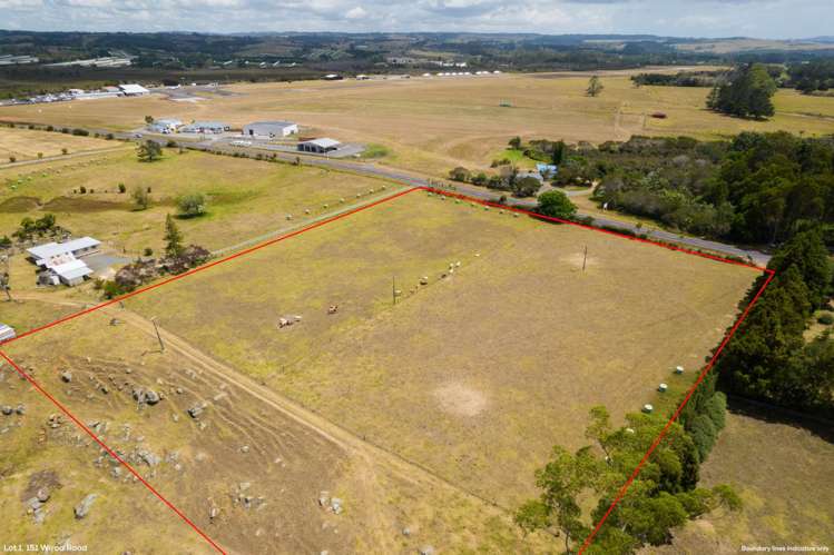 1 & 2/151 Wiroa Road Kerikeri_8