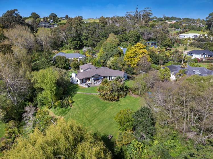 7C Hobbs Road Matakatia Bay_9