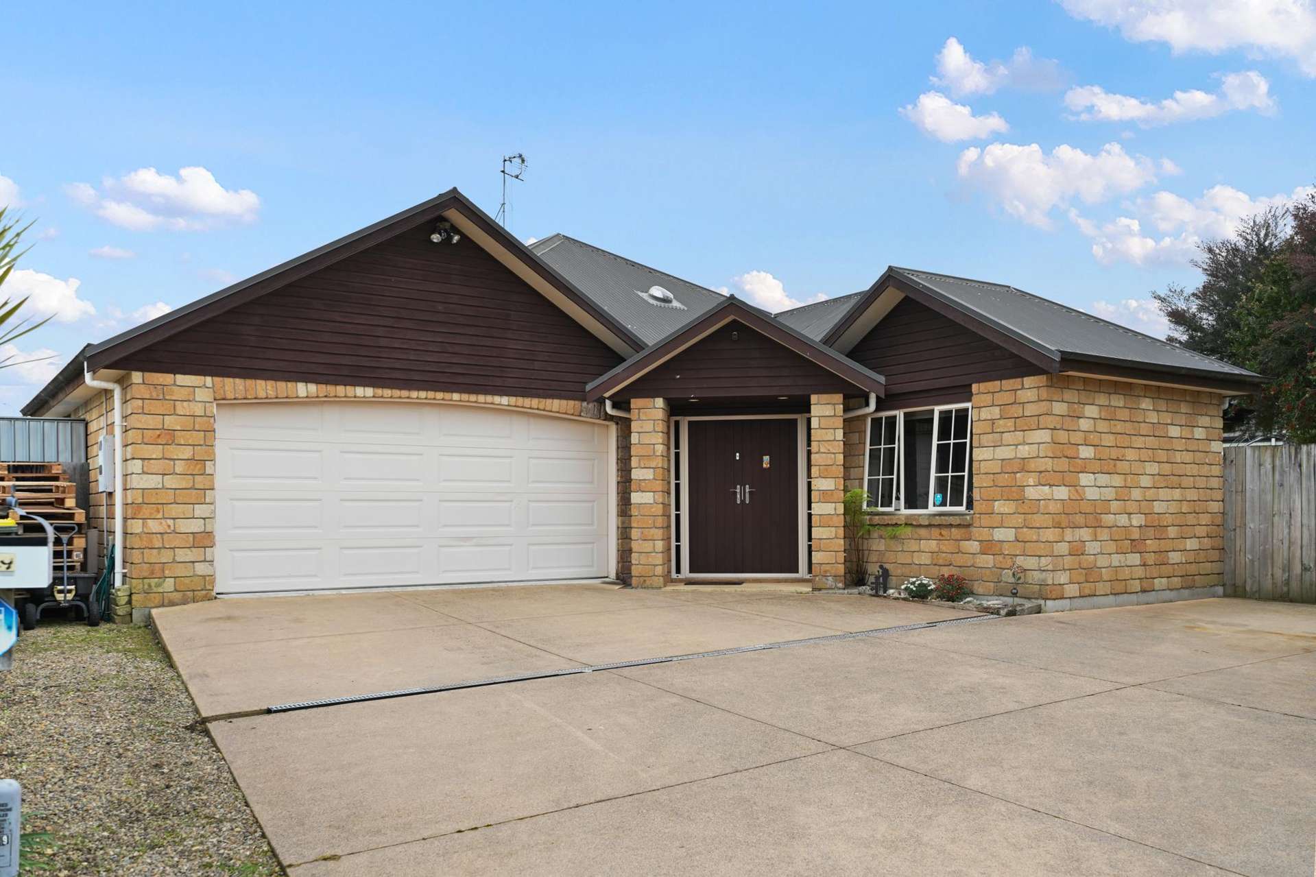 9 Roderick Place Rototuna_0