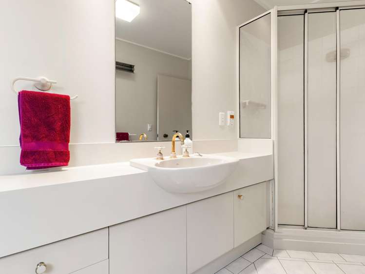 15 Kelly Place Chartwell_13