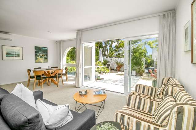 1/17 Cameron Street Takapuna_4