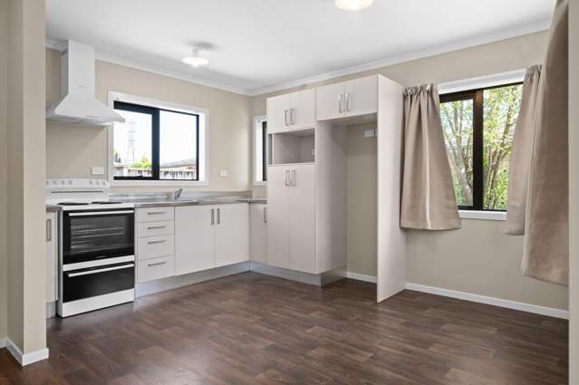 10F Yorkshire Road Silverdale_1