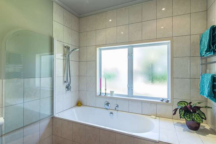 75 Jubilee Road Khandallah_9