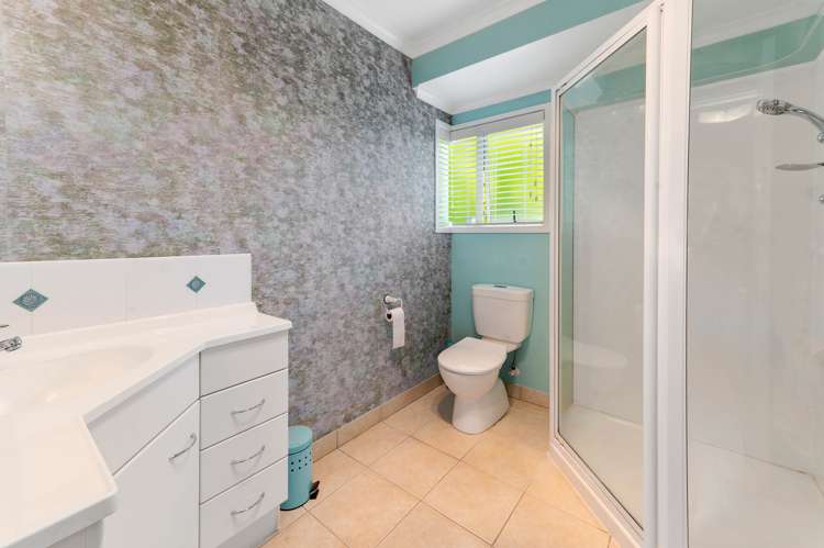 38 Owhatiura Drive Lynmore_10