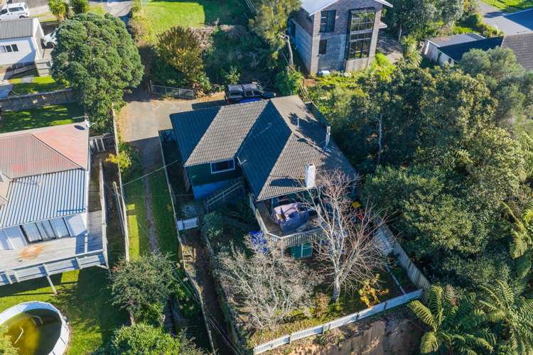 32 Lawry Street Blagdon_16