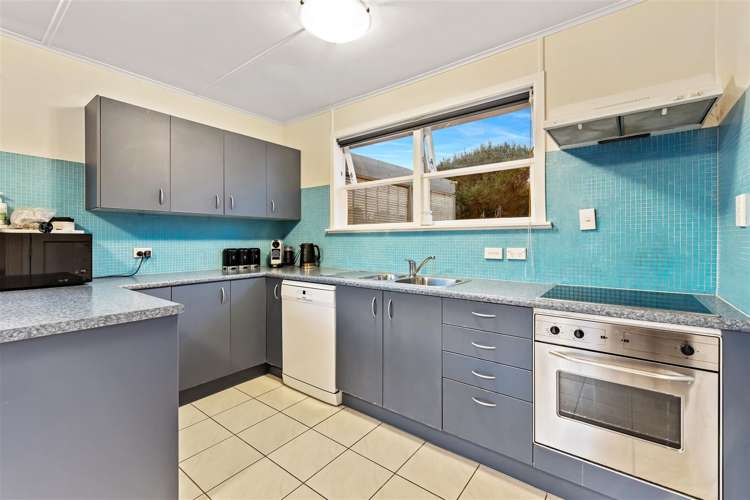 24 Laura Street Kelston_0