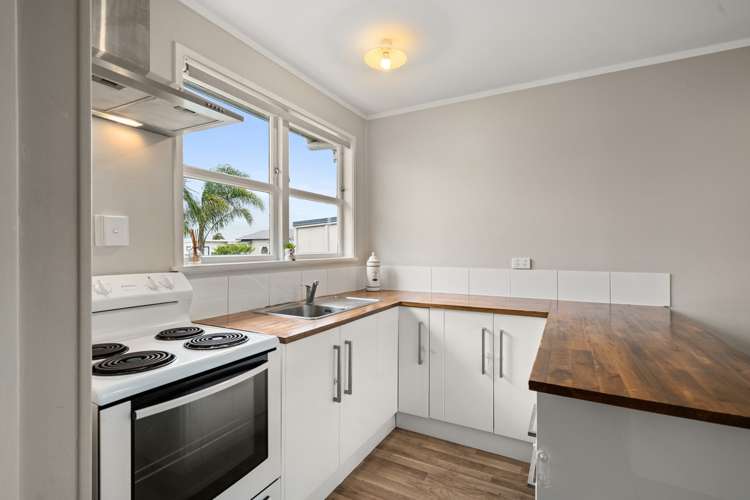 13a Sandleigh Drive Athenree_4