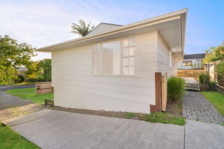 10 Hueglow Rise West Harbour_15